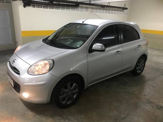 NISSAN MARCH 1.6 SV 16V FLEX 4P MANUAL